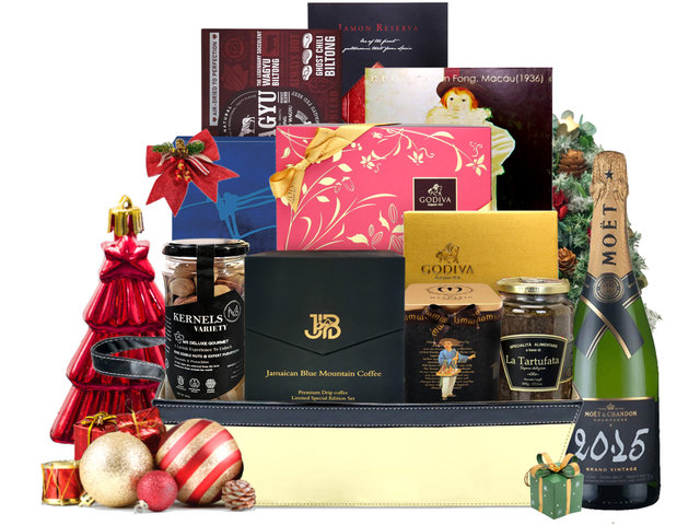 Christmas Gift Hamper - Christmas Permium Wine And Chocolate Gift Hamper M76 - XH1109A1 Photo